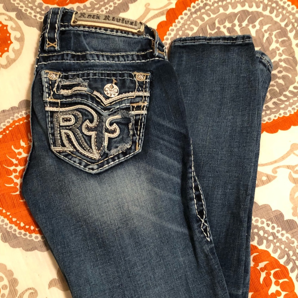 Rock Revival ankle skinny jeans!